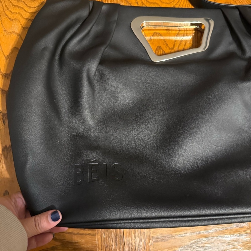BEIS Limited Edition 3 Year Anniversary Cactus Leather Tote in Black - Picture 4 of 16